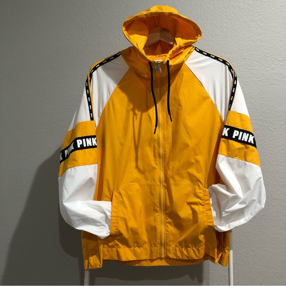 VS Windbreaker